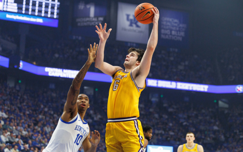 Drake vs Lipscomb Basketball Prediction: Our Expert Picks and Analysis!