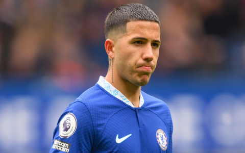 Need a Haircut for Football? Try These Awesome Looks Now!