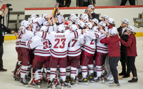 Mascac Hockey Standings: See Whos on Top Right Now! (Easy Team Rankings)
